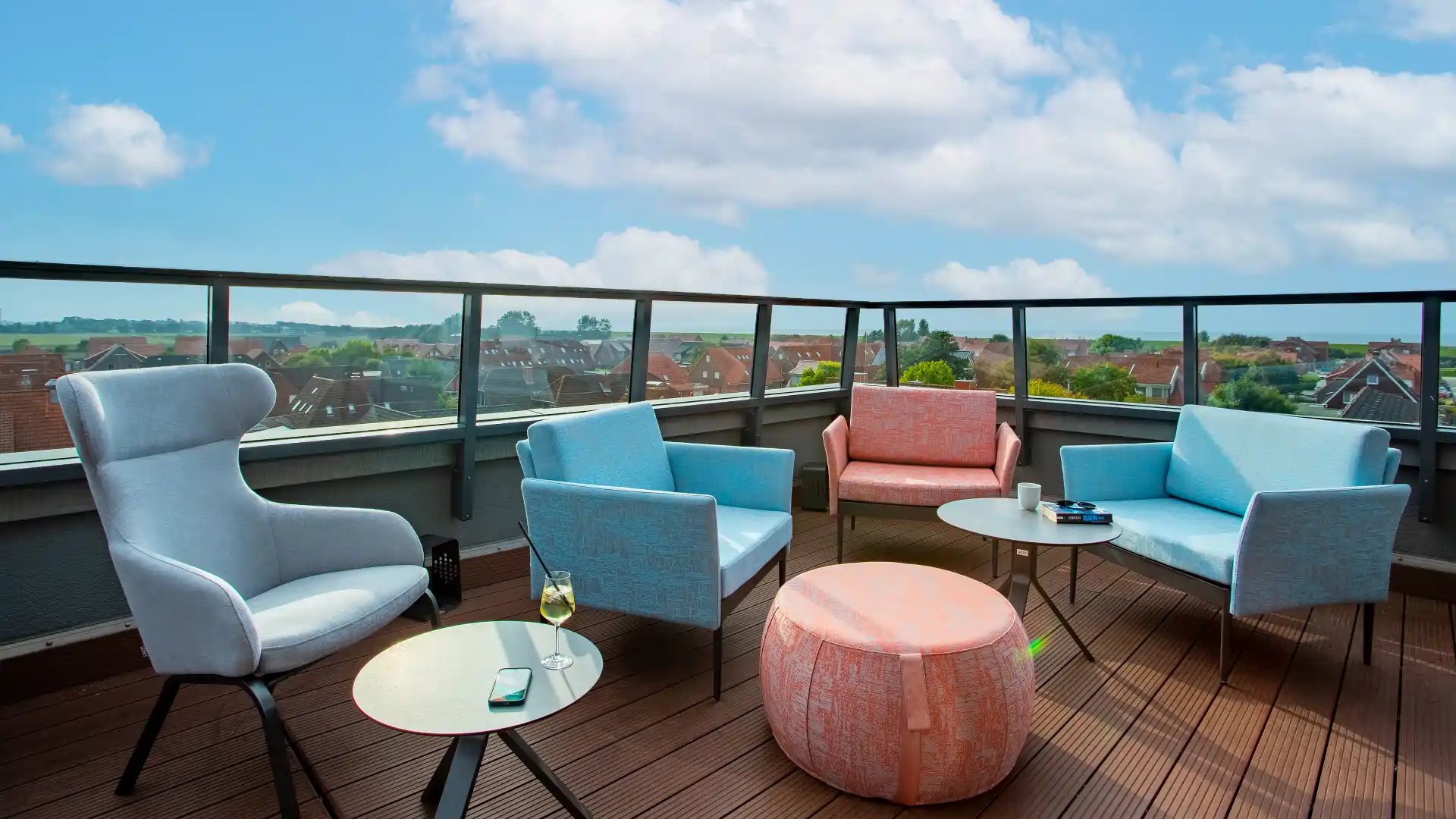 Roof Terrace - Also Child-Free Area